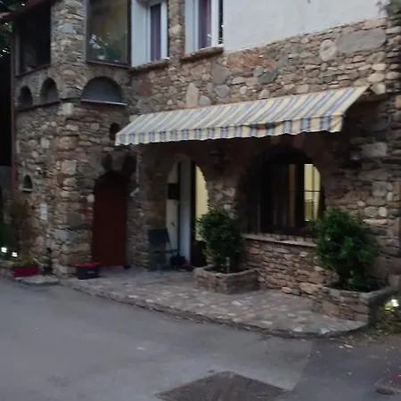Avec Barbecue Exterieur 4 Chambres En Pierre A 5 Min Du Perthus Apartment Les Cluses